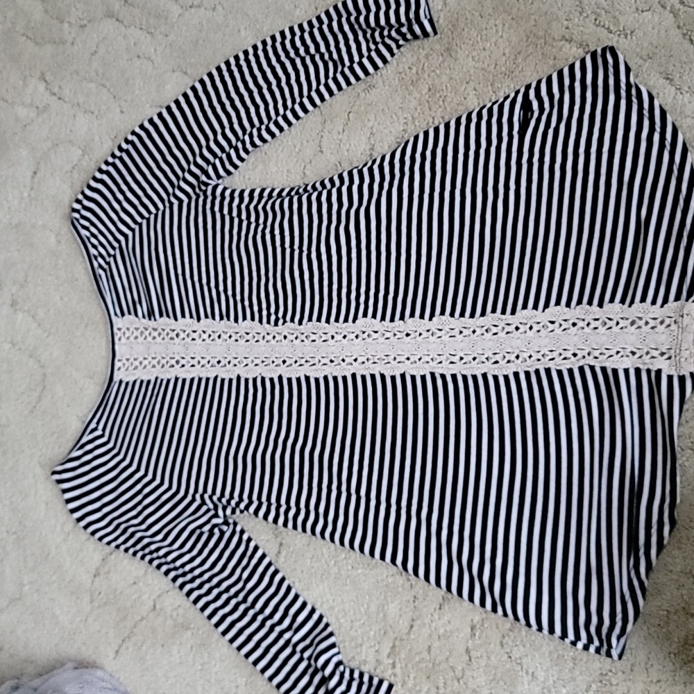 3/4 sleeve t-shirt